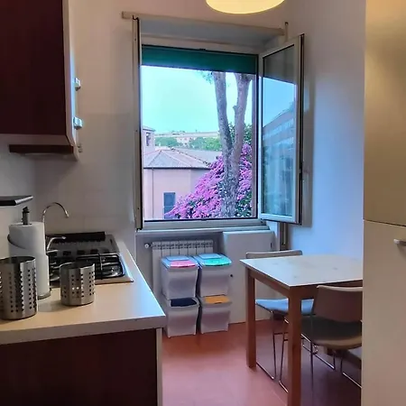 20' From St. Peter ローマ