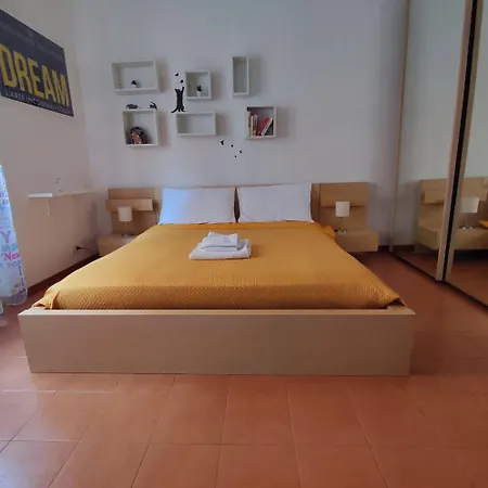 20' From St. Peter ローマ